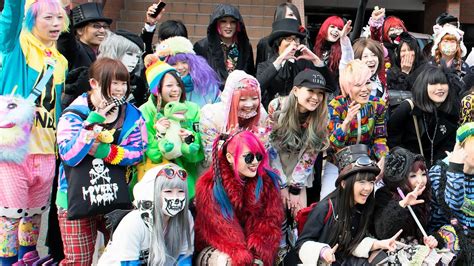 Harajuku Fashion Walk 15 Kawaii Japanese Street Fashion Parade Youtube