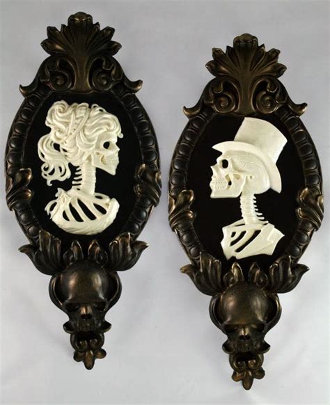 Gothic Victorian Lady Skeleton Cameo Bone White In Gold Tone Frame