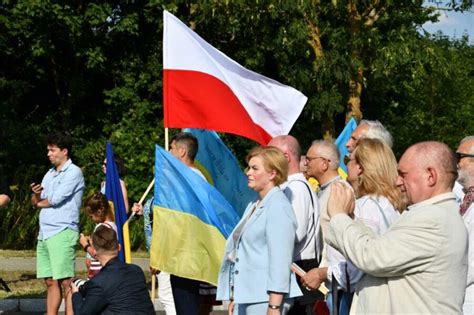 Marko Bezruczko Bohater Walk O Wolno Polski I Ukrainy Cerkiew