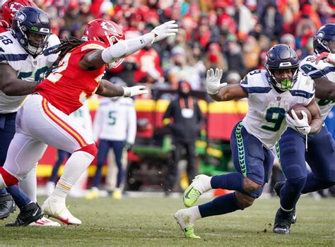 What channel is Seahawks vs Chiefs game on tonight? Start time, NFL ...