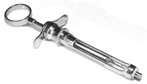 История предметов. Шприц. | Пикабу