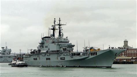 Italian Aircraft Carrier Giuseppe Garibaldi Leaves Portsmouth Harbour