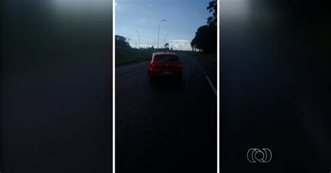 G Motorista B Bado Detido Ao Dormir Em Carro Parado No Meio Da Br