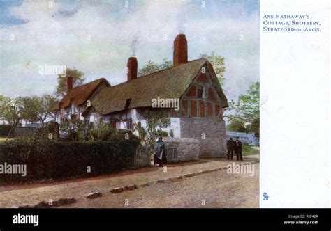 Anne Hathaways Cottage Shottery Stratford On Avon Stock Photo Alamy