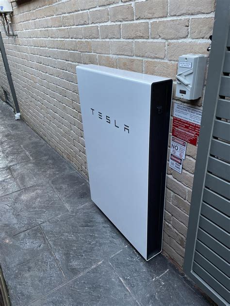 Tesla Powerwall Solar Batteries Review