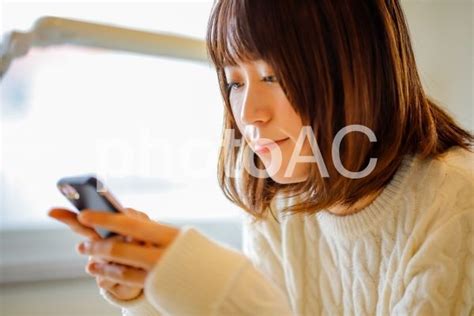 写真素材なら「写真ac」無料（フリー）ダウンロードok Long Hair Styles Hair Styles Beauty