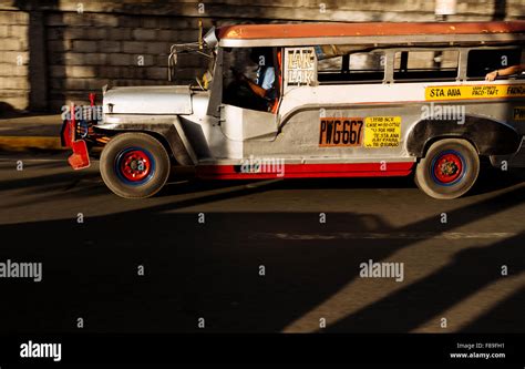 Jeepney Traffic In Central Manila Philippines Stock Photo Alamy