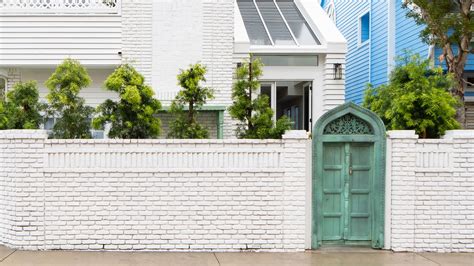 Front Door Colors: The 25 Best Colors to Try Now | Architectural Digest