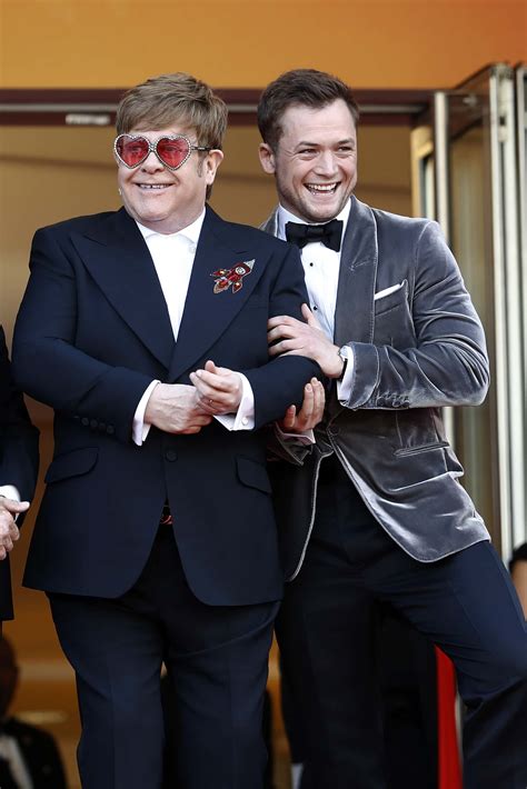 Golden Globes 2020 Taron Egerton Snubs Elton John And Twitter Is Shocked — He Just Wanted A