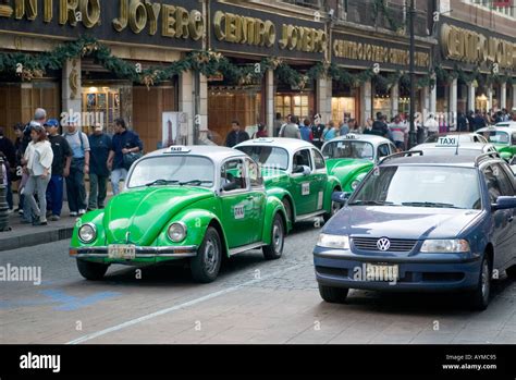 Vw Beetle Taxi Mexico City Fotos Und Bildmaterial In Hoher Auflösung