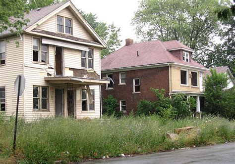 Detroit Abandoned Neighborhoods Two Abandoned Houses In T Flickr