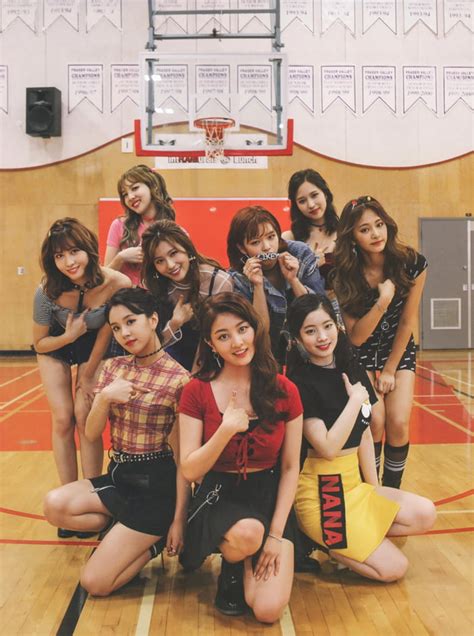 Twice Likey Era Heart Heart 9gag