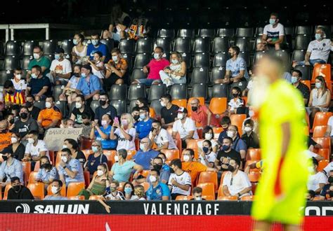 Abonos Valencia Cf M S Del De Socios Han Renovado Ya Sus Abonos