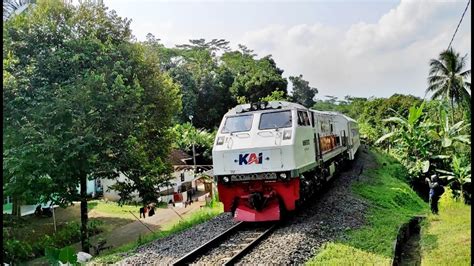 Hunting Kereta Api Kutojaya Selatan Di Lokasi Baru Yang Full Tikungan