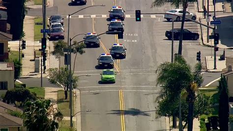 Carjacking Suspect Leads Police In Slow Chase Kabc7 Photos And