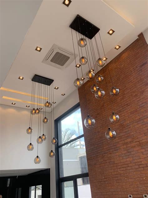 Lustre Pendente Sarvah 12 Globos Espelhado Importado Para Casas Pé