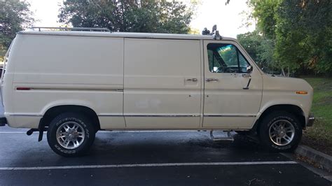 Ford Van Project: 1991 Ford E250 Van