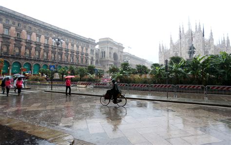 Ancora Maltempo A Milano E In Lombardia Allerta Gialla Per Pioggia E