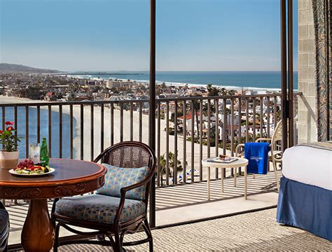 Tower Rooms at the Catamaran Resort Hotel | San Diego Beaches