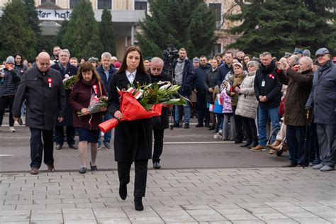 Elbl Anie Uczcili Rocznic Odzyskania Niepodleg O Ci