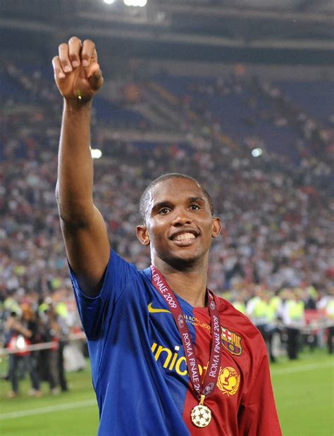 Sports L Ex Footballeur Samuel Eto O Doit Pr S D Un Million D Euros