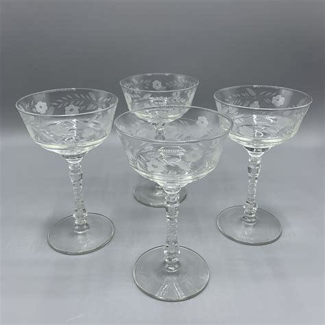 Libbey Rock Sharpe Halifax Etched Champagne Tall Sherbet Glasses Set