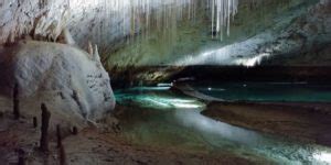 Choranche Grotte Cascade Et Lac Souterrain HappyCurio