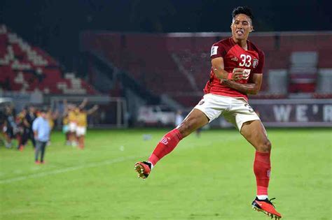 InfoPublik BALI UNITED KALAHKAN STALLION LAGUNA