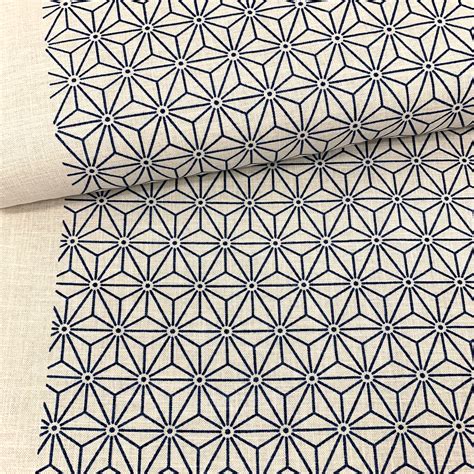 Tissu Japonais Motif Traditionnel Asanoha Bleu Fond Ivoire Coton