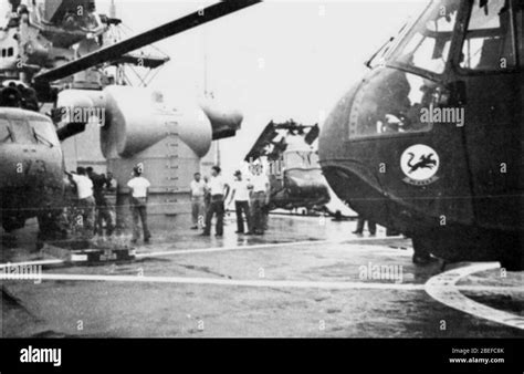 Hc 7 Helicopters On Uss Long Beach Cgn 9 C1969 Stock Photo Alamy