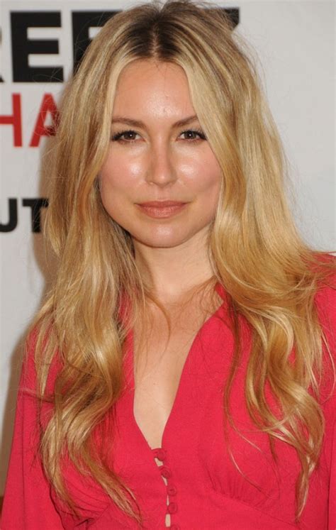 SARAH CARTER RED HOT PHOTOS Kolaveri Di