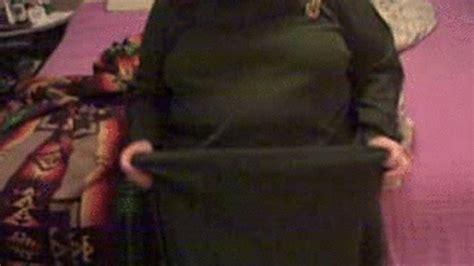 BBW Nurse Vicki In Her Tight Girdle Panty Hose And White Cotten Bra PEES For You Windows Media