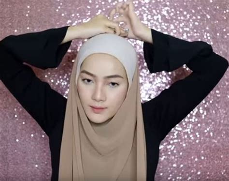 Tutorial Hijab Pashmina Biasa Ragam Muslim