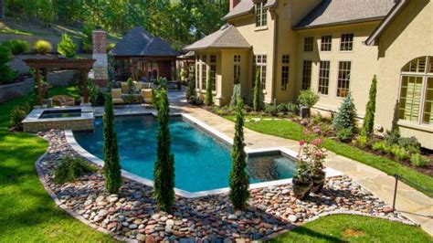 20 Landscaping Around Pool With Rocks To Enhance Your Oasis