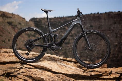 VTT électrique Giant Trance X Advanced E Elite 2023 Giant Bicycles FR