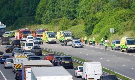 M4 Traffic Latest M4 Closed After Dire Crash Sees Woman Cut Out Of Car