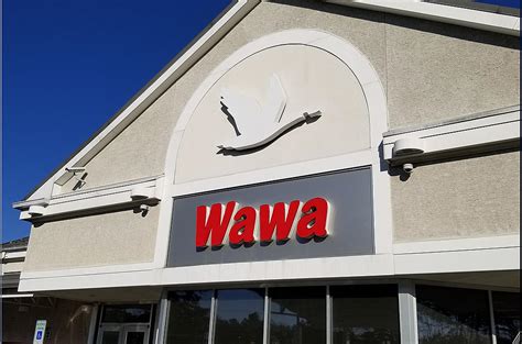 Wawa opens newest New Jersey store, 10 more planned this year