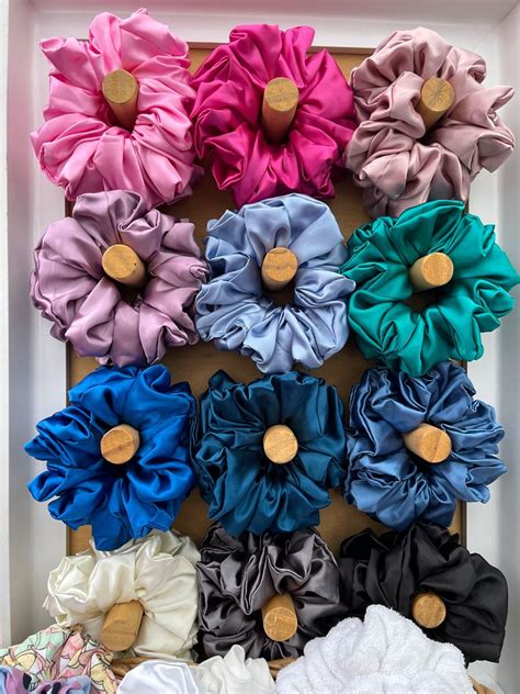 Xxl Scrunchies In 2024 Diy Hair Scrunchies Hair Bows Diy Ribbon