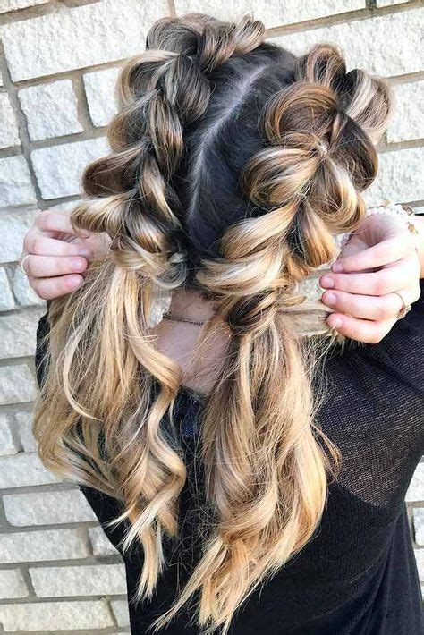 30 Cute Hairstyles For A First Date Long Hair Styles Natural Hair Styles Hair Styles