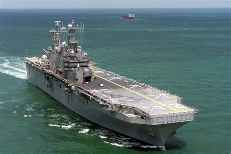 Starboard Bow View Of The Us Navy Usn Tarawa Class Amphibious