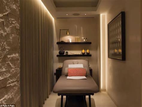 Therapy Room Decor Ideas Small Spa Room Ideas On Massage Facial