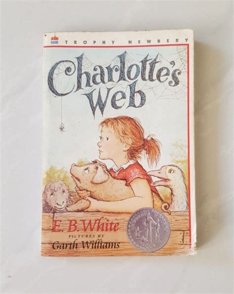 Charlotte's web, Hobbies & Toys, Books & Magazines, Children's Books on Carousell