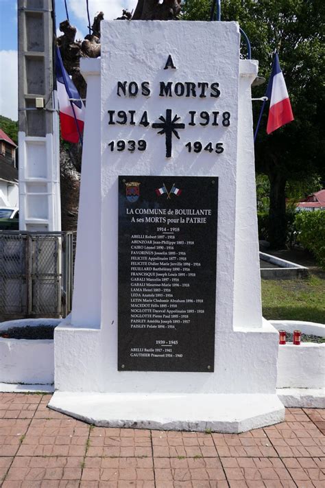 Monument Aux Morts Site Officiel De La Ville De Bouillante