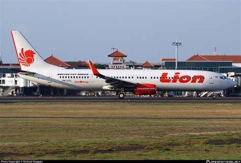 PK LFL Lion Air Boeing 737 9GPER WL Photo By Michael Stappen ID