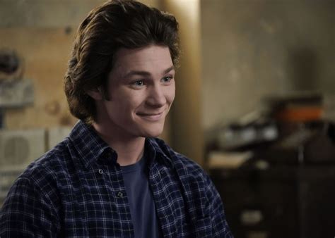 How Young Sheldon Gave Clues About Mandy and Georgie's Split - Cirrkus News