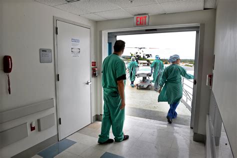 Hospitals urge CMS to continue requiring ASC patient transfer