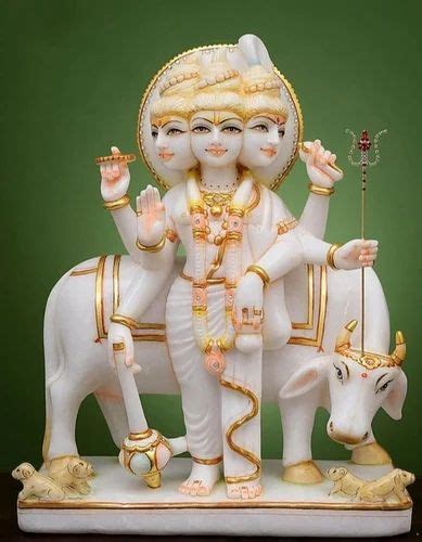 White And Golden Painted Lord Vishnu Marble Statue For Worship Size