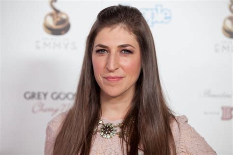 Big Bang Theory Star Mayim Bialik Slammed For Sexual Harassment Op Ed