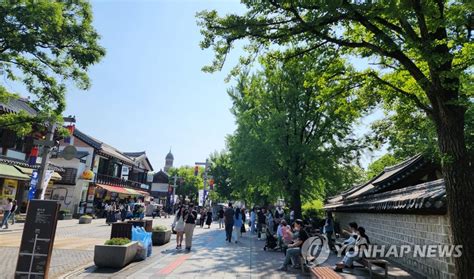 전주 한옥마을 곳곳서 즐기는 주말 버스킹7월까지 개최 연합뉴스