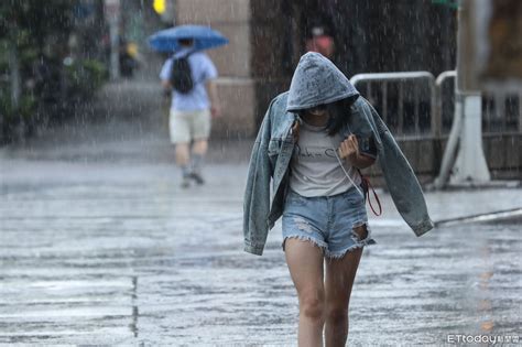 快訊／雨區範圍再擴大！18縣市「豪大雨特報」 最新警戒區域曝 Ettoday生活新聞 Ettoday新聞雲